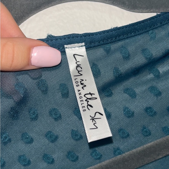 Lucy in the sky Lexi ruffle wrap dress in dotted emerald chiffon - Picture 3 of 3